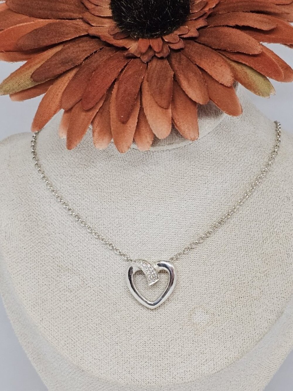 925 Sterling Silver Cubic Zirconia Heart Pendant Chain Necklace CZ Love Jewelry